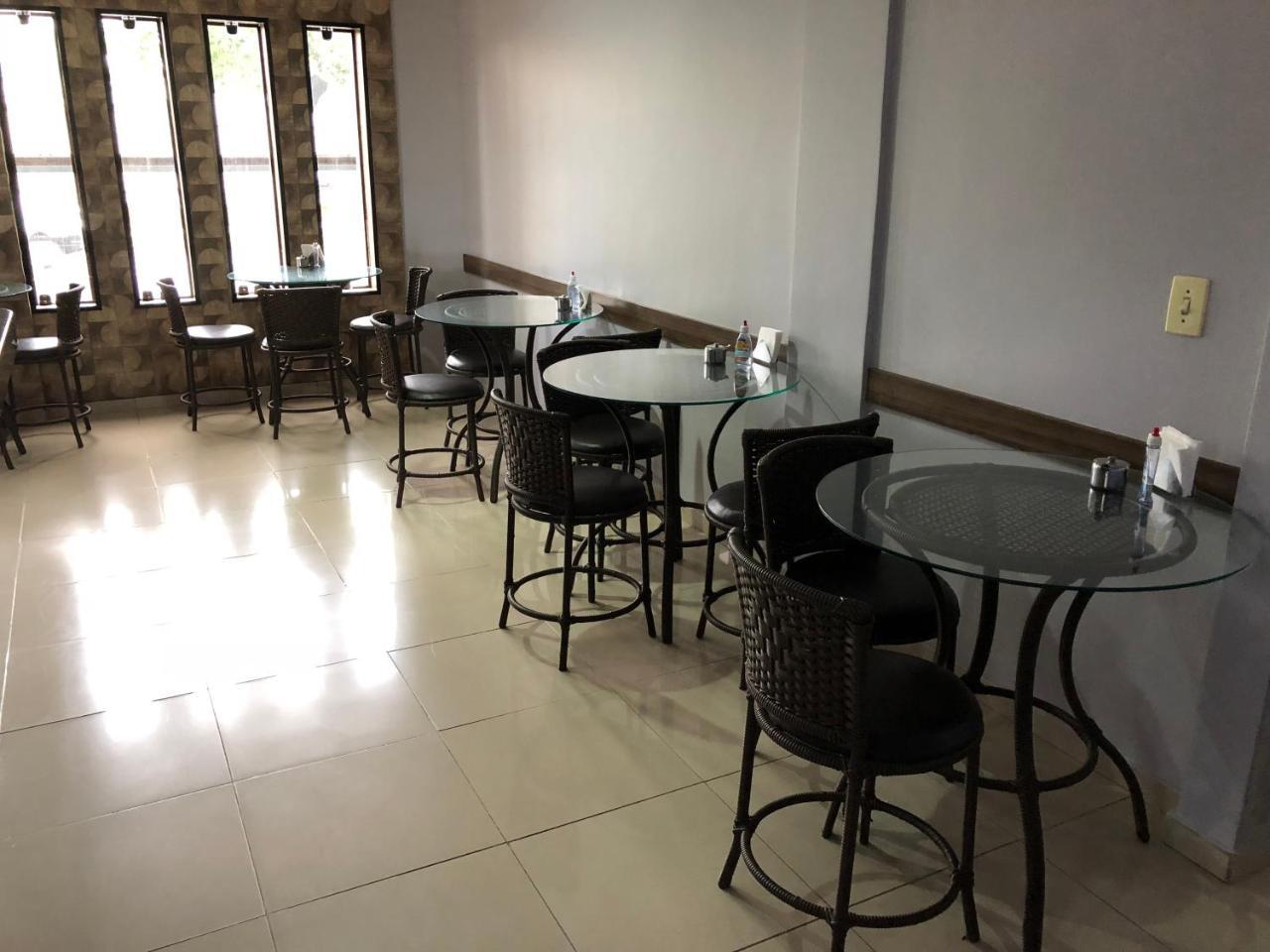 Acalantus Hotel Goiânia Exteriör bild