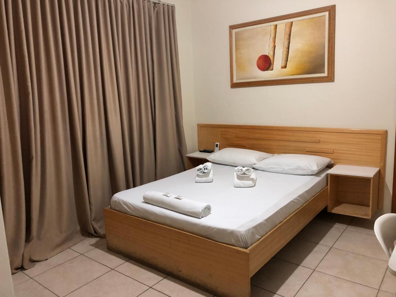 Acalantus Hotel Goiânia Exteriör bild